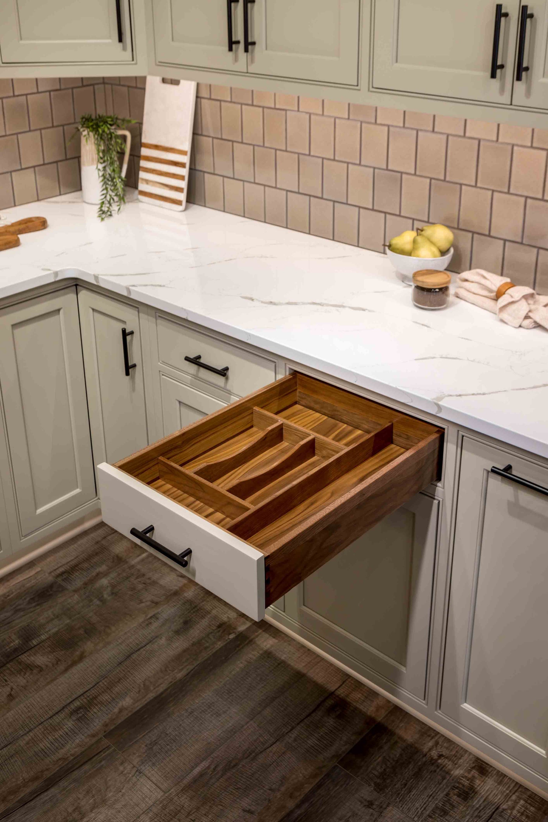 Dominion Dovetails LLC